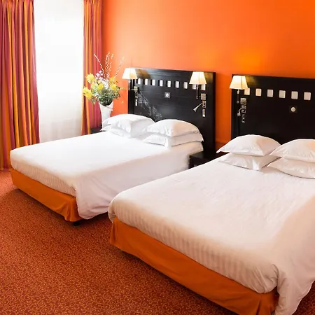 Grand Tonic & Nuxe Hotel