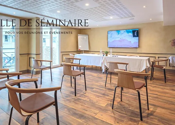 Готель Grand Tonic & Nuxe 4*