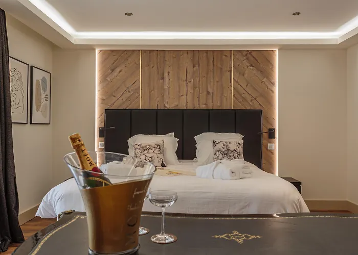 Grand Tonic & Nuxe Біарріц