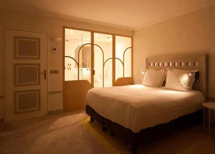 Готель Grand Tonic & Nuxe