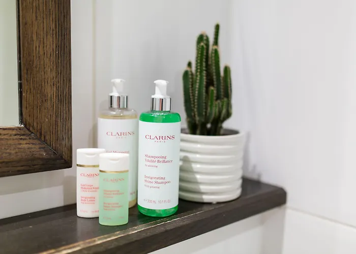 Готель Grand Tonic & Nuxe