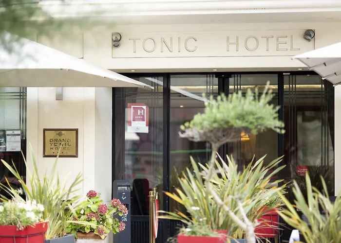 Grand Tonic & Nuxe 4* Біарріц