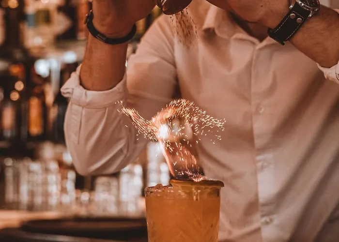 Готель Grand Tonic & Nuxe Біарріц