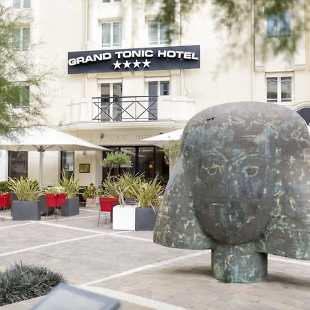 Grand Tonic & Nuxe فندق 4*